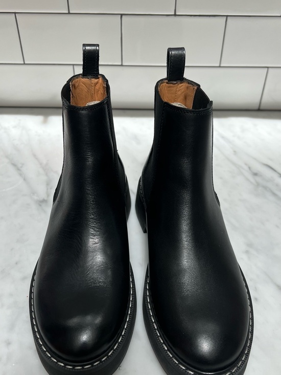 & Other Stories Shoes - NEW & Other Stories Black Leather Chelsea Boots - Woman’s 6.5